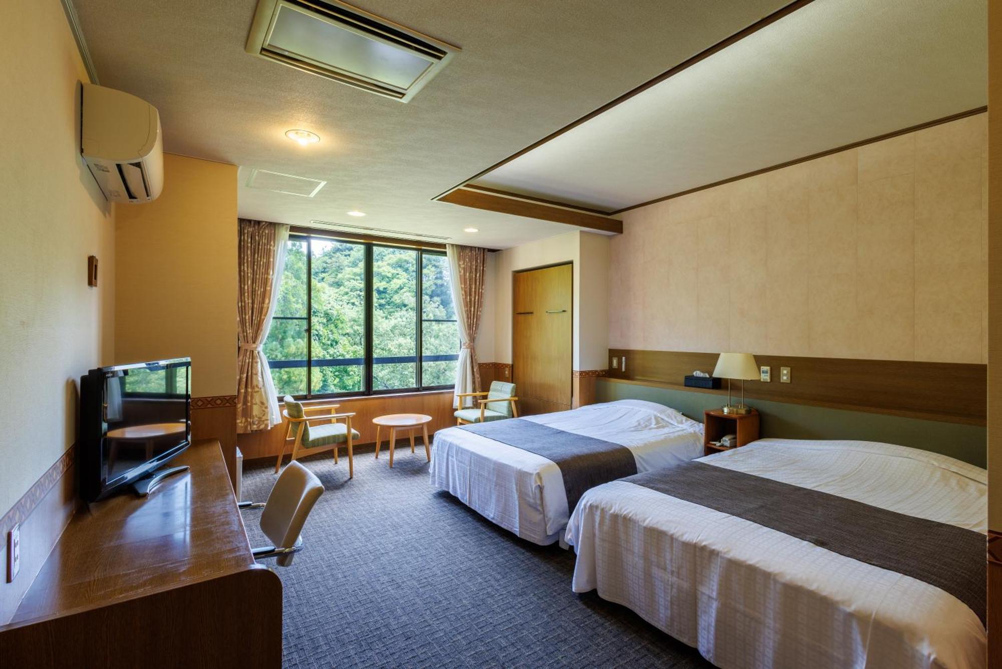 Okutamaji Hotel Ome Eksteriør billede